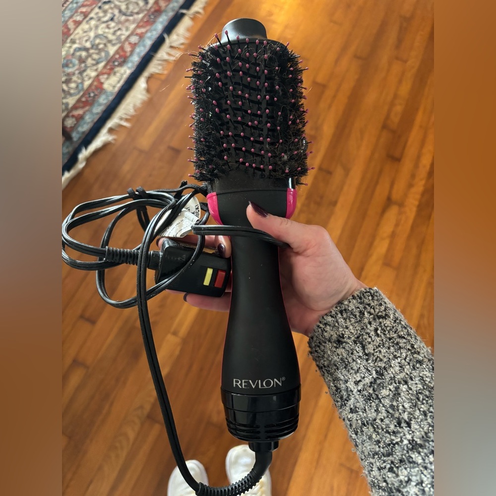Revlon Black and Pink Hair-dryer brush